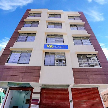 Fabhotel Crystal Inn - Nr Suvarndeep Chowk Pimpri-Chinchwad Exterior photo