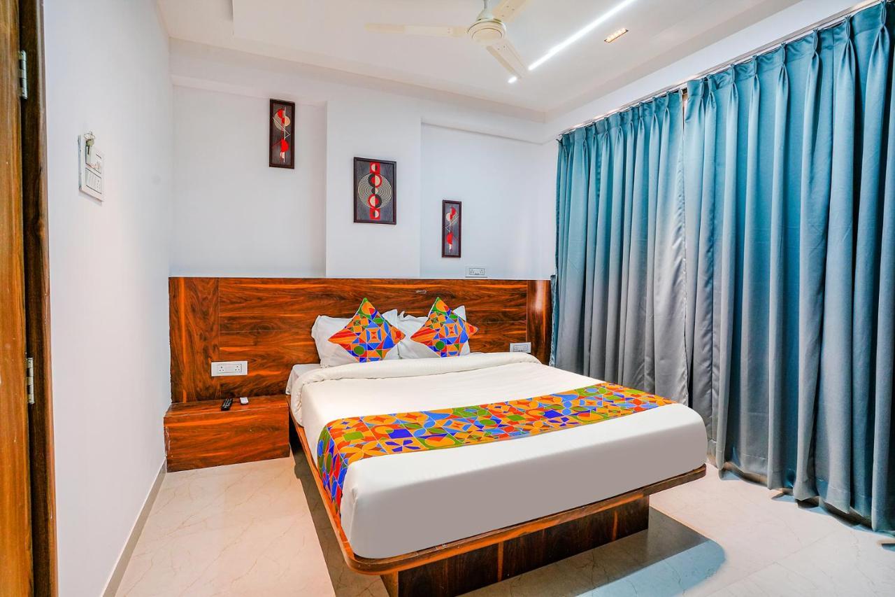 Fabhotel Crystal Inn - Nr Suvarndeep Chowk Pimpri-Chinchwad Exterior photo